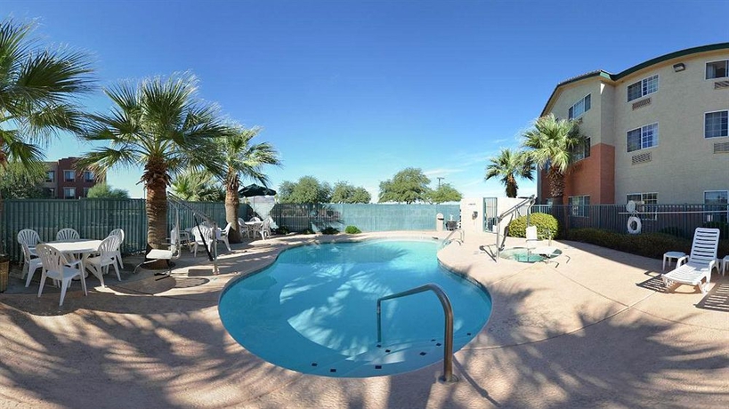Imagen de la piscina del Hotel Comfort Inn and Suites North Tucson - Marana. Foto 16