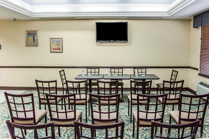 Imagen general del Hotel Comfort Inn and Suites Northeast - Gateway. Foto 10