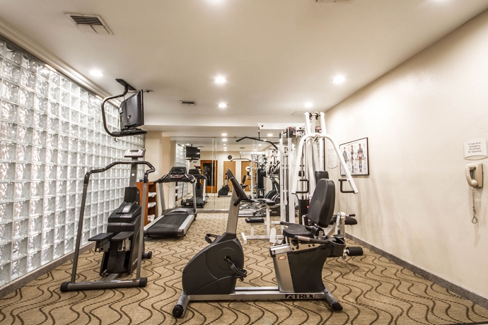 Imagen de los interiores del Hotel Comfort Inn and Suites, Oakland. Foto 13