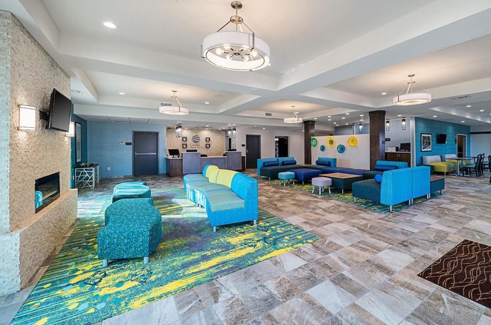 Imagen de los interiores del Hotel Comfort Inn and Suites Oklahoma City near Bricktown. Foto 19