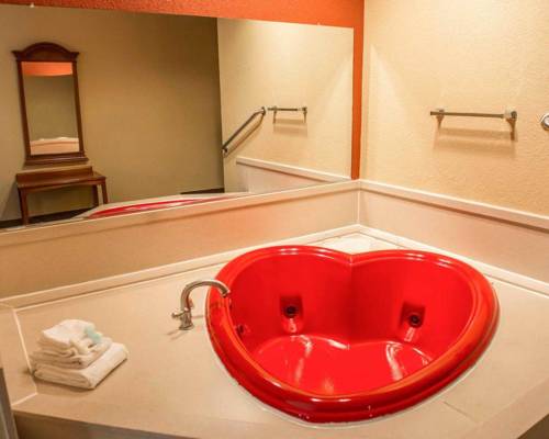 Imagen de la habitación del Hotel Comfort Inn and Suites, PANAMA CITY. Foto 3