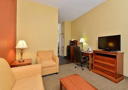 Imagen de la habitación del Hotel Comfort Inn and Suites, PANAMA CITY. Foto 10