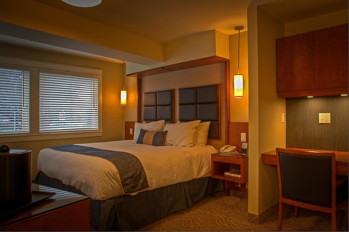 Imagen de la habitación del Hotel Comfort Inn and Suites, Penticton. Foto 7