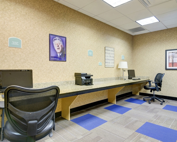 Imagen de los interiores del Hotel Comfort Inn and Suites Presidential. Foto 7