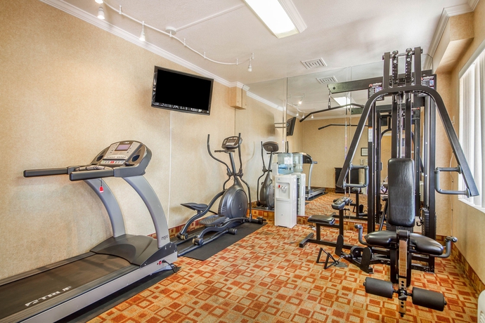 Imagen de los interiores del Hotel Comfort Inn and Suites San Francisco Airport North. Foto 14