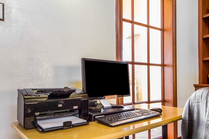 Imagen de la habitación del Hotel Comfort Inn and Suites San Francisco Airport North. Foto 9