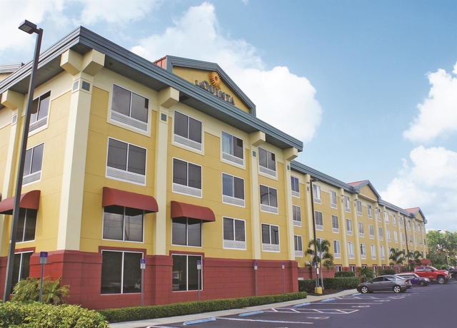 Imagen general del Hotel Comfort Inn and Suites Sarasota I75. Foto 2