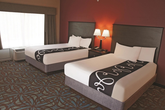 Imagen de la habitación del Hotel Comfort Inn and Suites Sarasota I75. Foto 11