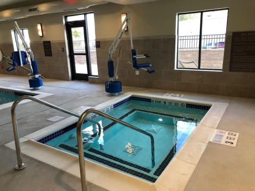 Imagen general del Hotel Comfort Inn and Suites Schenectady - Scotia. Foto 6