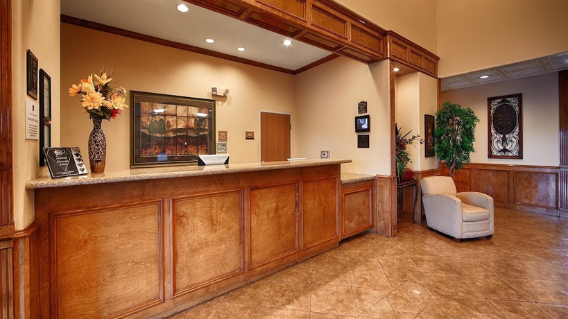 Imagen de los interiores del Hotel Comfort Inn and Suites, Schulenburg. Foto 13