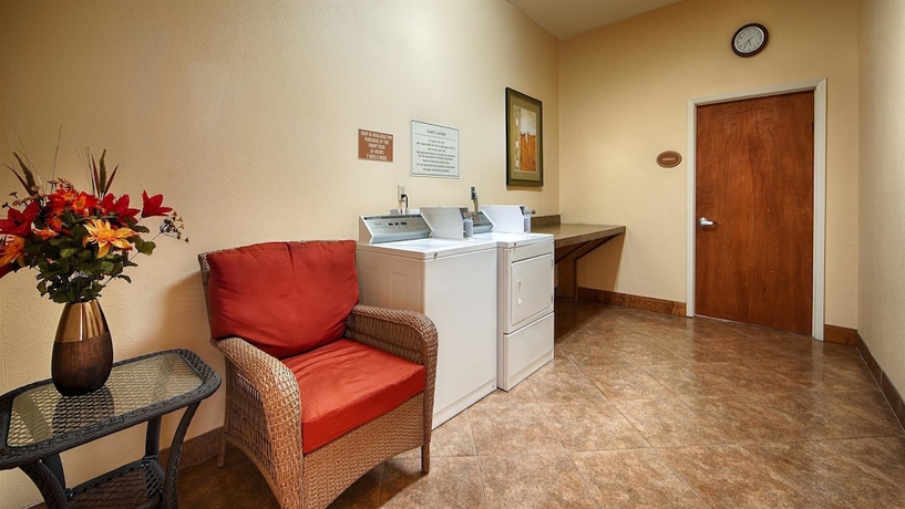 Imagen de los interiores del Hotel Comfort Inn and Suites, Schulenburg. Foto 15