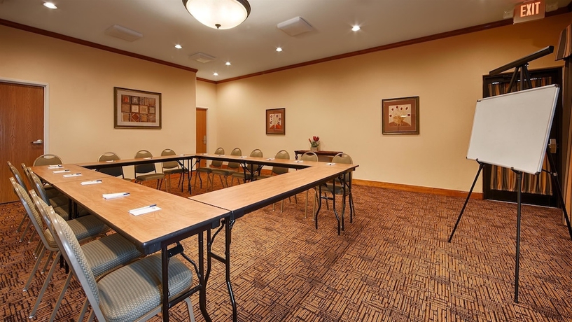 Imagen de los interiores del Hotel Comfort Inn and Suites, Schulenburg. Foto 16