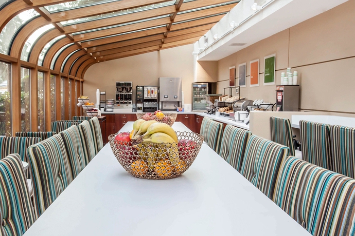 Imagen del bar/restaurante del Hotel Comfort Inn and Suites Sea-tac Airport. Foto 3