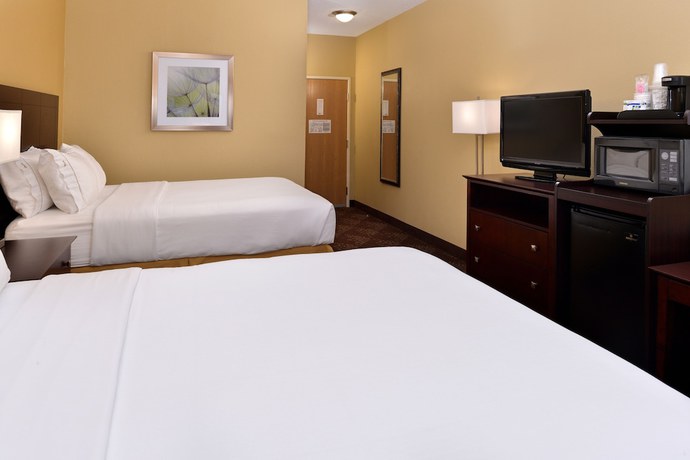 Imagen de la habitación del Hotel Comfort Inn and Suites Sharonville - Cincinnati North. Foto 9