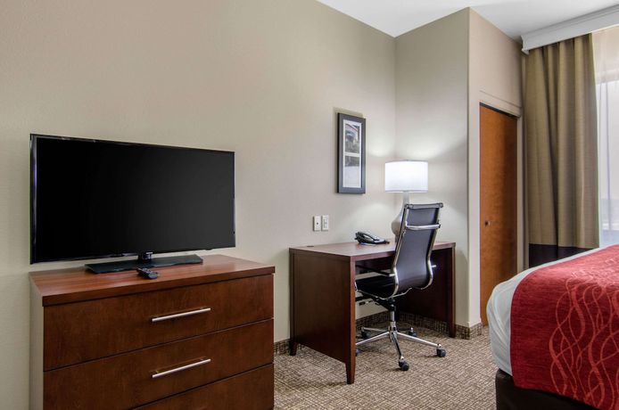 Imagen de la habitación del Hotel Comfort Inn and Suites Shawnee - Kansas City. Foto 15