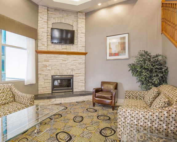 Imagen de los interiores del Hotel Comfort Inn and Suites South. Foto 12