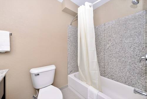 Imagen de la habitación del Hotel Comfort Inn and Suites Springfield I-55. Foto 8