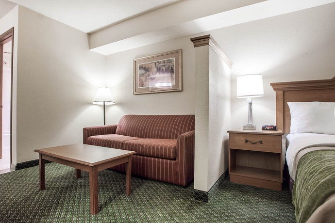 Imagen de los interiores del Hotel Comfort Inn and Suites St. Louis - Chesterfield. Foto 14