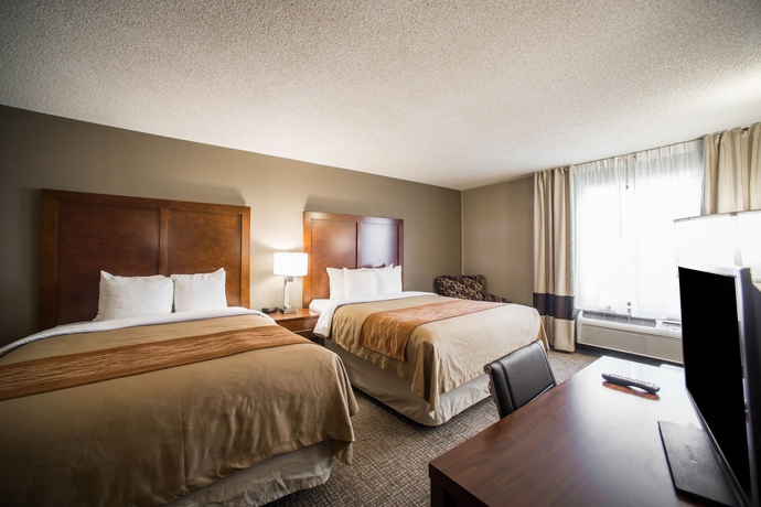 Imagen de la habitación del Hotel Comfort Inn and Suites St. Louis - Hazelwood. Foto 2