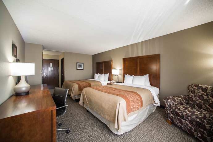 Imagen de la habitación del Hotel Comfort Inn and Suites St. Louis - Hazelwood. Foto 7