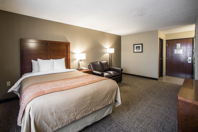 Imagen de la habitación del Hotel Comfort Inn and Suites St. Louis - Hazelwood. Foto 11