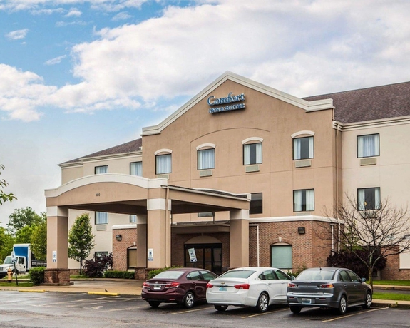 Imagen general del Hotel Comfort Inn and Suites St. Louis - O'fallon. Foto 1