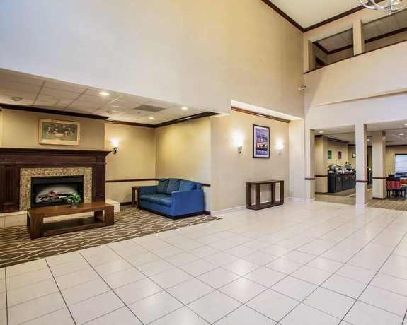 Imagen de los interiores del Hotel Comfort Inn and Suites St. Louis - O'fallon. Foto 15