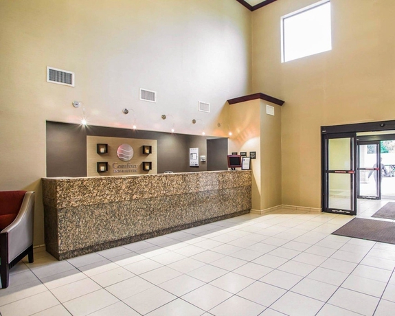 Imagen de los interiores del Hotel Comfort Inn and Suites St. Louis - O'fallon. Foto 19