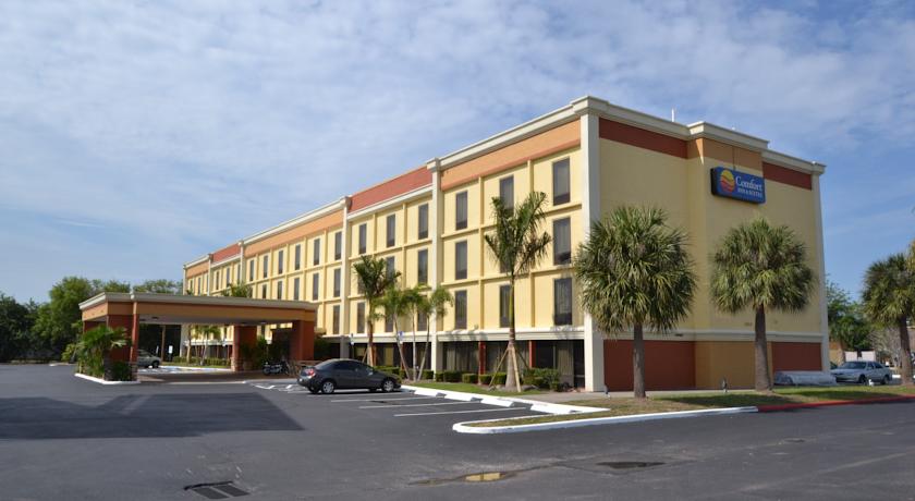 Imagen general del Hotel Comfort Inn and Suites St. Pete - Clearwater International Airport. Foto 11
