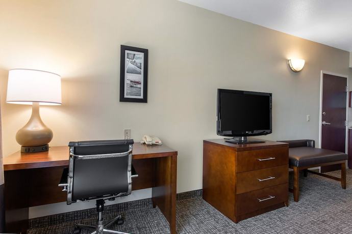 Imagen de la habitación del Hotel Comfort Inn and Suites Tavares North. Foto 14