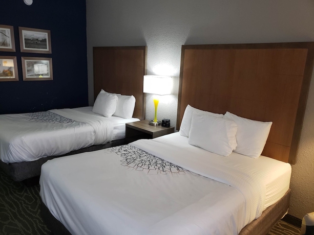 Imagen de la habitación del Hotel Comfort Inn and Suites Tipp City - I-75. Foto 6