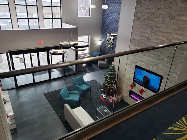 Imagen de los interiores del Hotel Comfort Inn and Suites Tipp City - I-75. Foto 13
