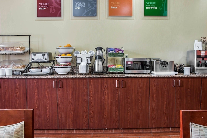 Imagen del bar/restaurante del Hotel Comfort Inn and Suites University South. Foto 9