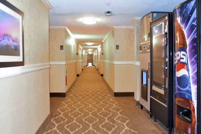 Imagen de los interiores del Hotel Comfort Inn and Suites Vancouver Downtown City Center. Foto 18