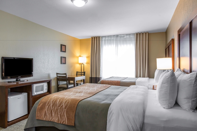 Imagen de la habitación del Hotel Comfort Inn and Suites Ventura Beach. Foto 6