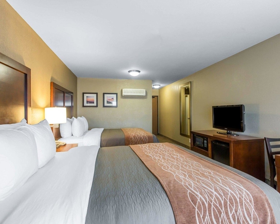 Imagen de la habitación del Hotel Comfort Inn and Suites Ventura Beach. Foto 13