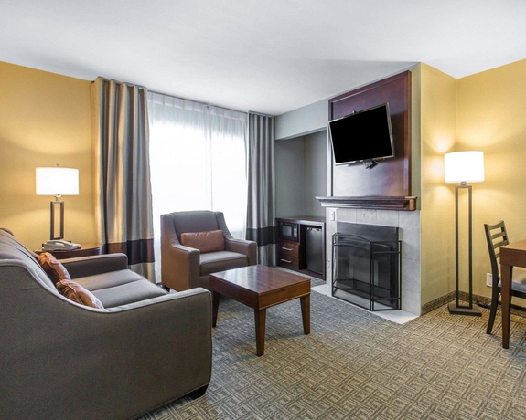 Imagen de la habitación del Hotel Comfort Inn and Suites Ventura Beach. Foto 14