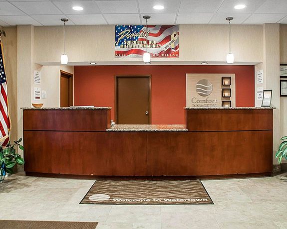 Imagen de los interiores del Hotel Comfort Inn and Suites Watertown - 1000 Islands. Foto 20