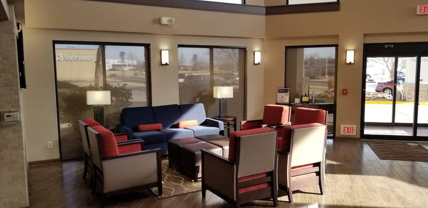 Imagen de los interiores del Hotel Comfort Inn and Suites, Wichita. Foto 17