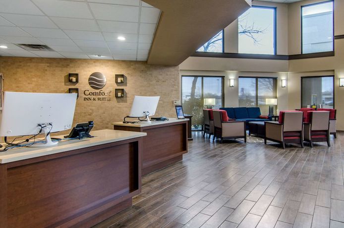Imagen de los interiores del Hotel Comfort Inn and Suites, Wichita. Foto 18