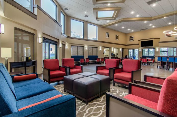 Imagen de los interiores del Hotel Comfort Inn and Suites, Wichita. Foto 19