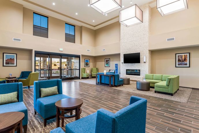 Imagen de los interiores del Hotel Comfort Inn and Suites Zion Park Area. Foto 15