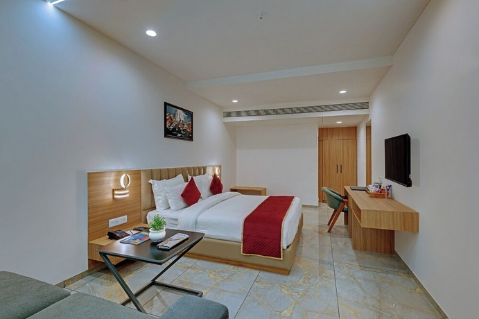 Imagen de la habitación del Hotel Comfort Inn sapphire Chandkheda. Foto 8