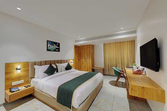 Imagen de la habitación del Hotel Comfort Inn sapphire Chandkheda. Foto 10