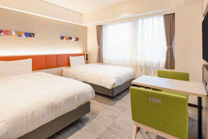 Imagen de la habitación del Hotel Comfort Kyoto Horikawagojo. Foto 16