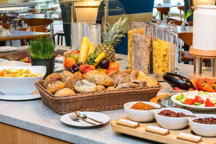 Imagen del bar/restaurante del Hotel Comfort Lichtenberg. Foto 9