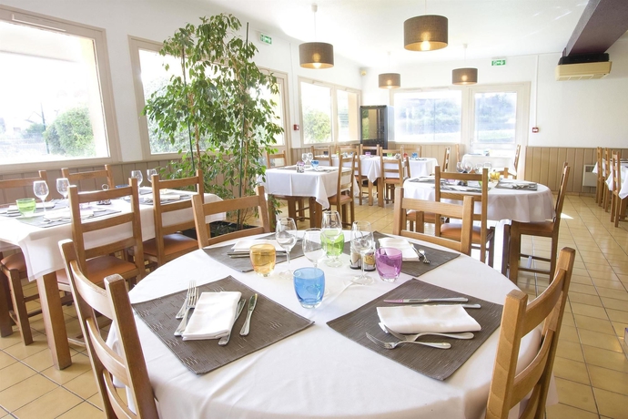 Imagen del bar/restaurante del Hotel Comfort Linas Montlhery. Foto 8