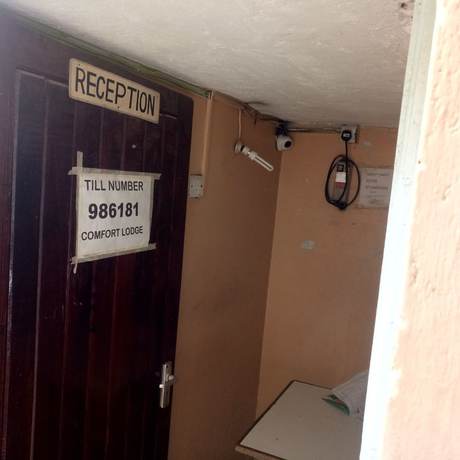 Imagen de los interiores del Hotel Comfort Lodge. Foto 11