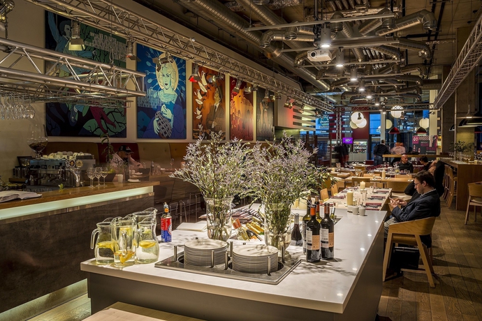 Imagen del bar/restaurante del Hotel Comfort Lt - Rock 'n' Roll Vilnius. Foto 3