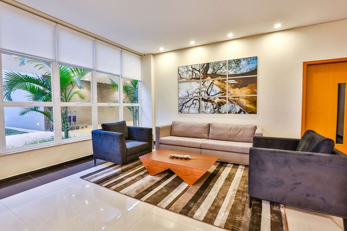 Imagen de los interiores del Hotel Comfort Mogi Gua&ccedil;u. Foto 14